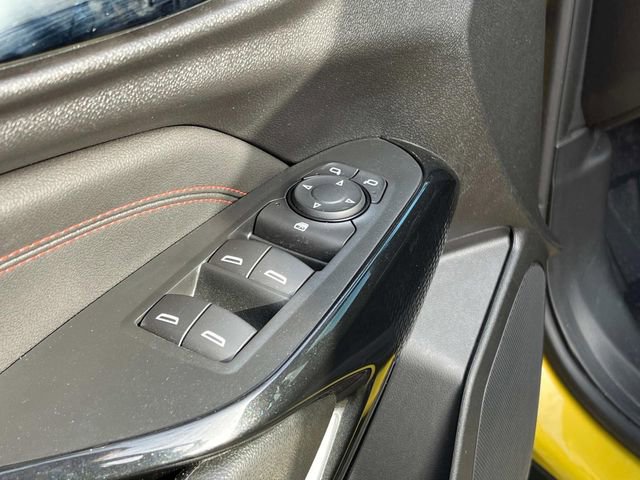 Certified 2024 Chevrolet Trax RS w/ Sunroof Package image 28