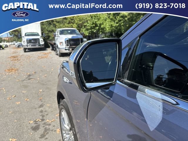 Used 2022 Ford Expedition Platinum image 12