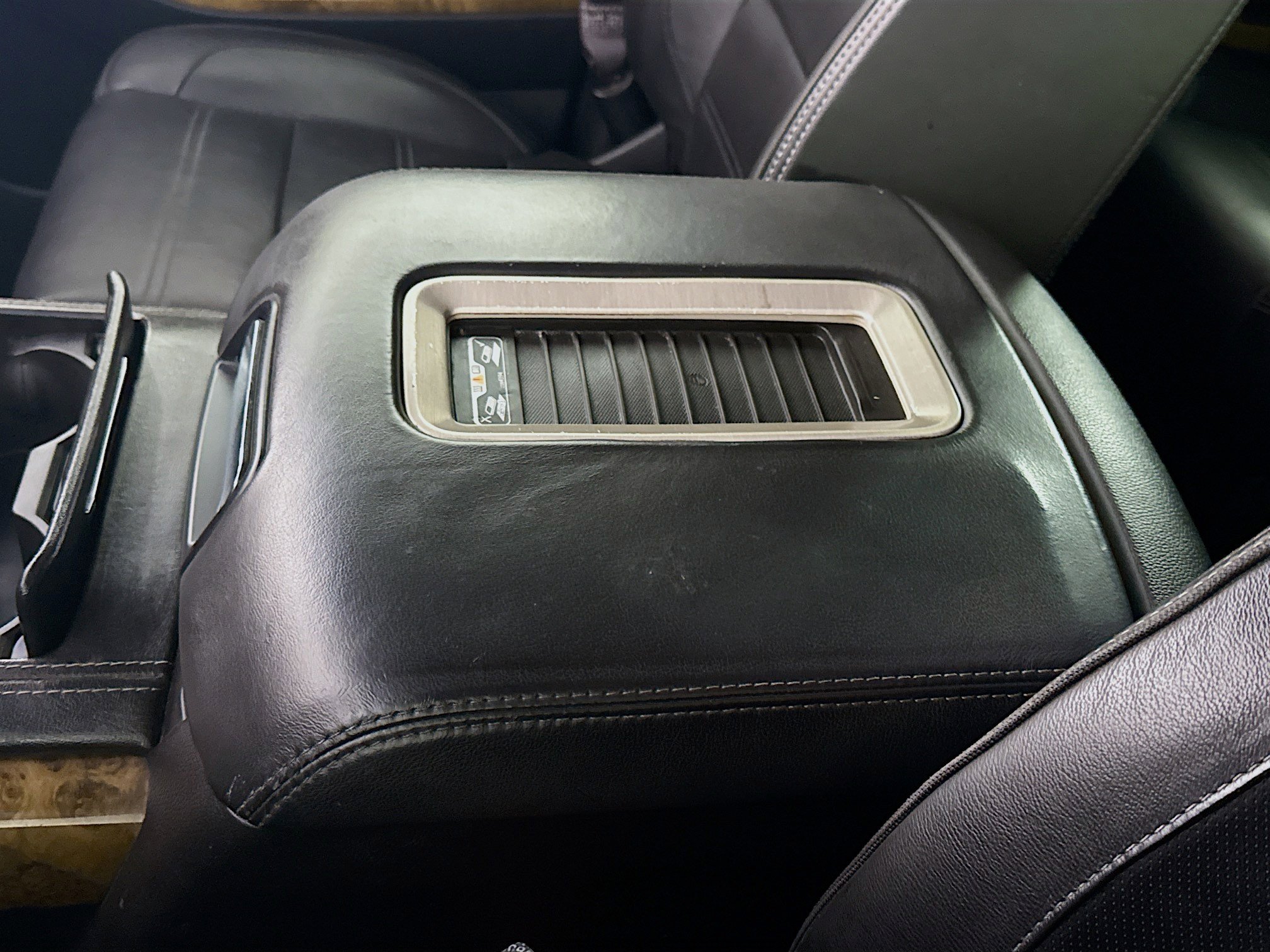 Used 2017 GMC Yukon Denali w/ Open Road Package image 18