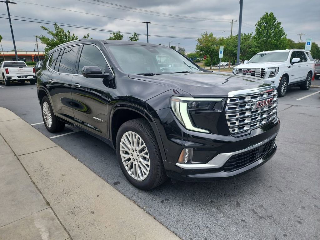 Used 2024 GMC Acadia Denali w/ Super Cruise Package FWD image 2