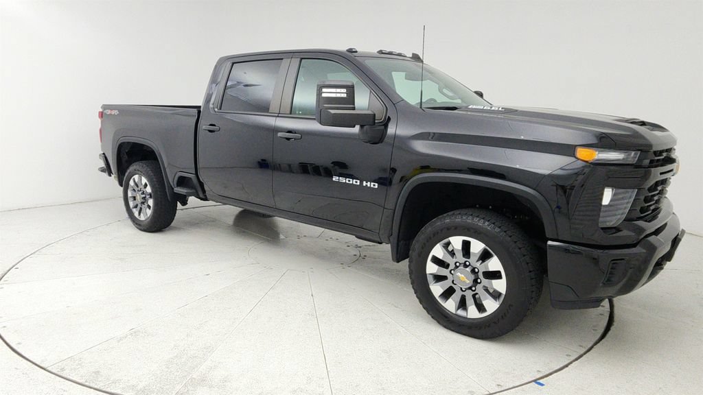 Certified 2024 Chevrolet Silverado 2500 Custom w/ Custom Value Package AWD/4WD image 1