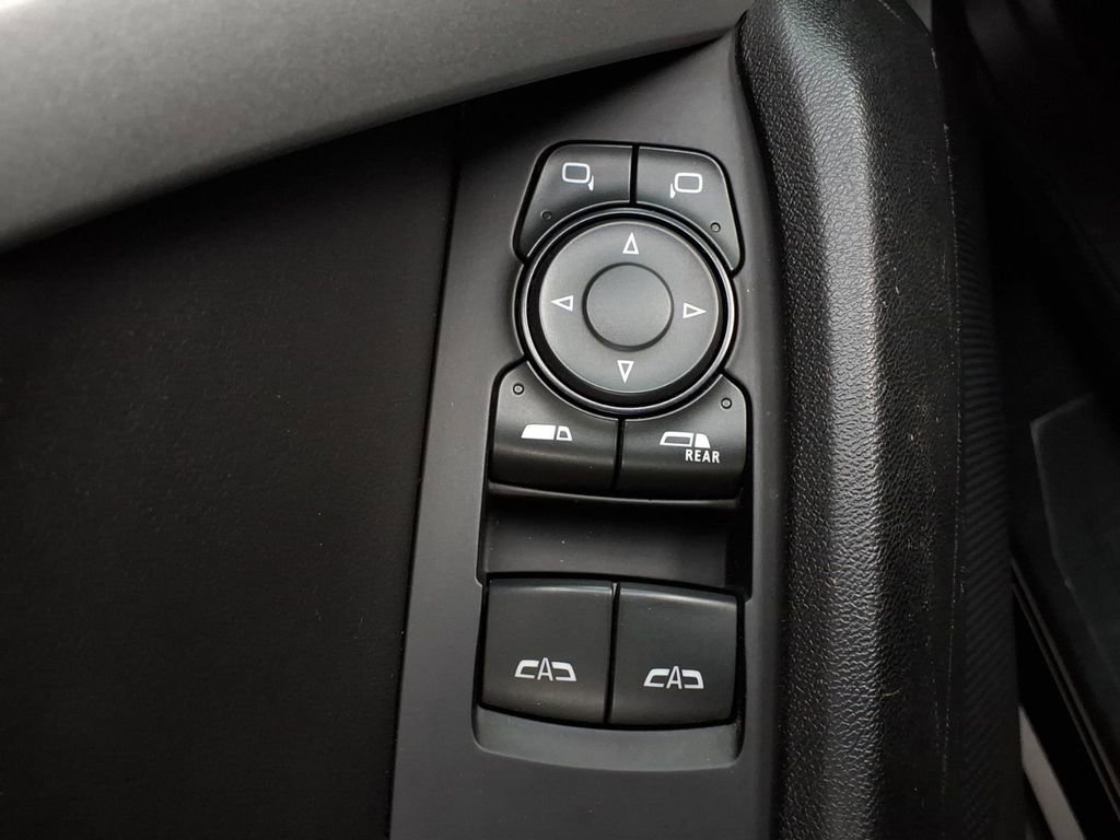 Used 2017 Chevrolet Camaro SS image 18