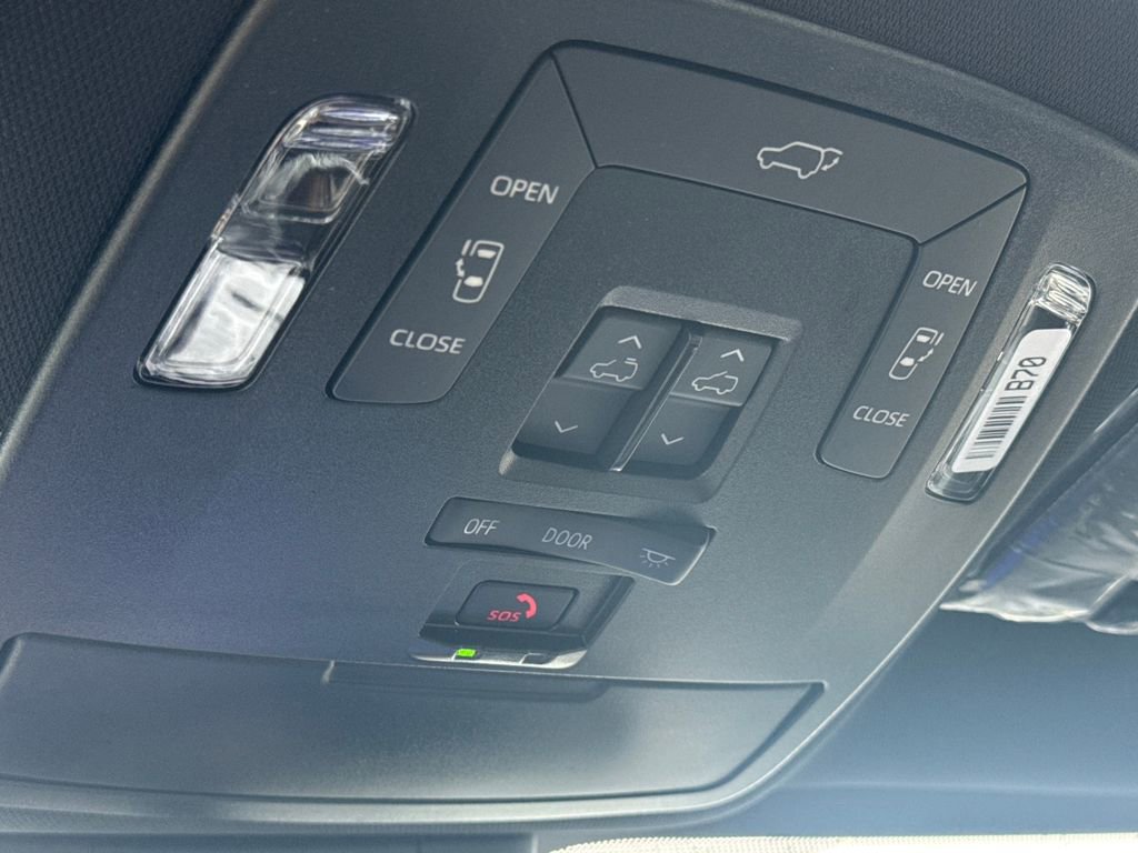 New 2026 Toyota Sienna XLE Woodland Edition image 30