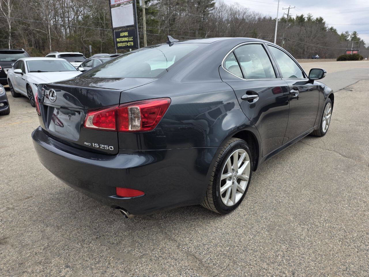 Used 2011 Lexus IS 250 AWD w/ Premium Pkg Value Edition image 9
