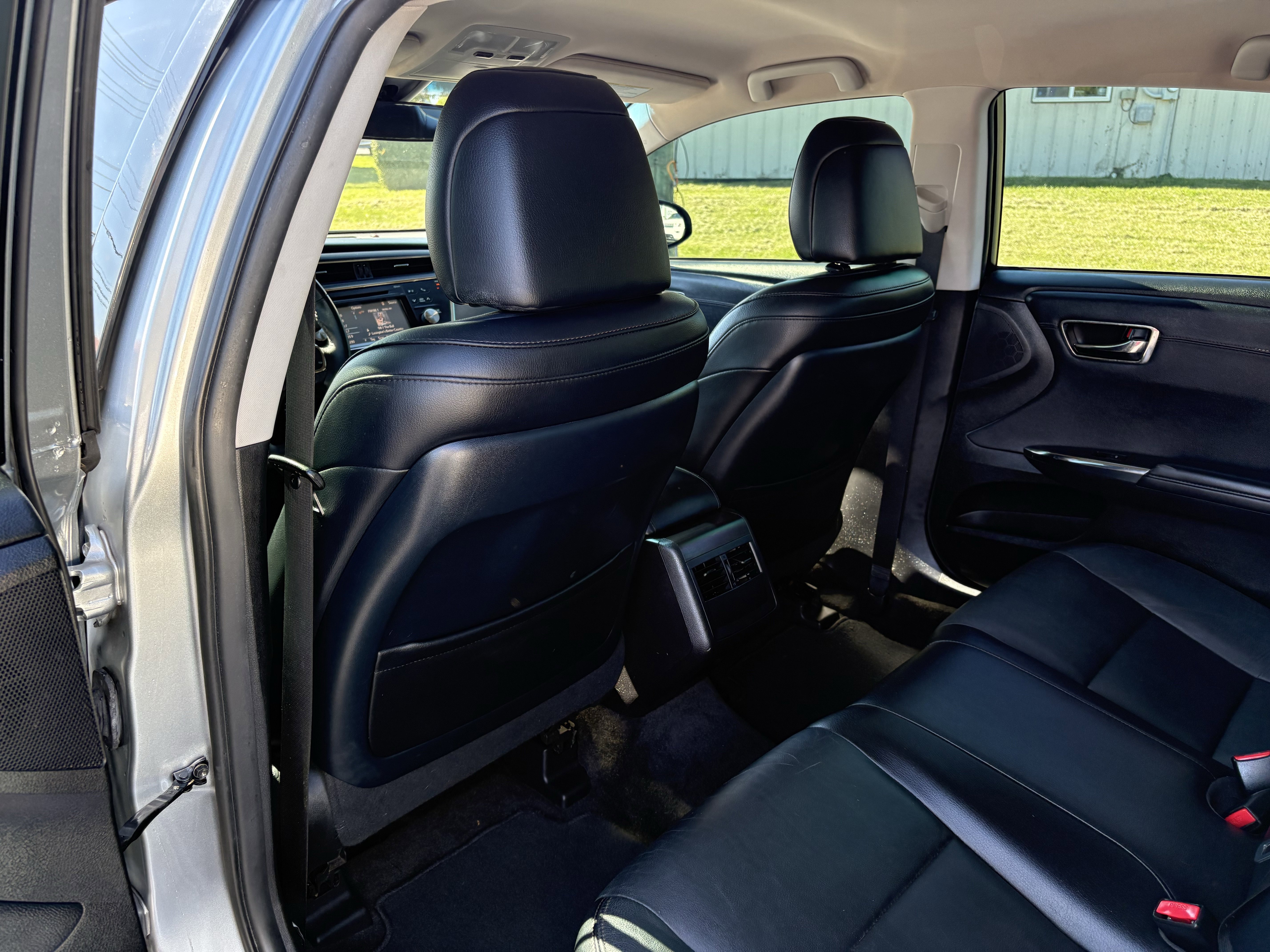 Used 2017 Toyota Avalon XLE image 21