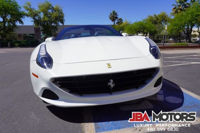 Used 2015 Ferrari California T image 86