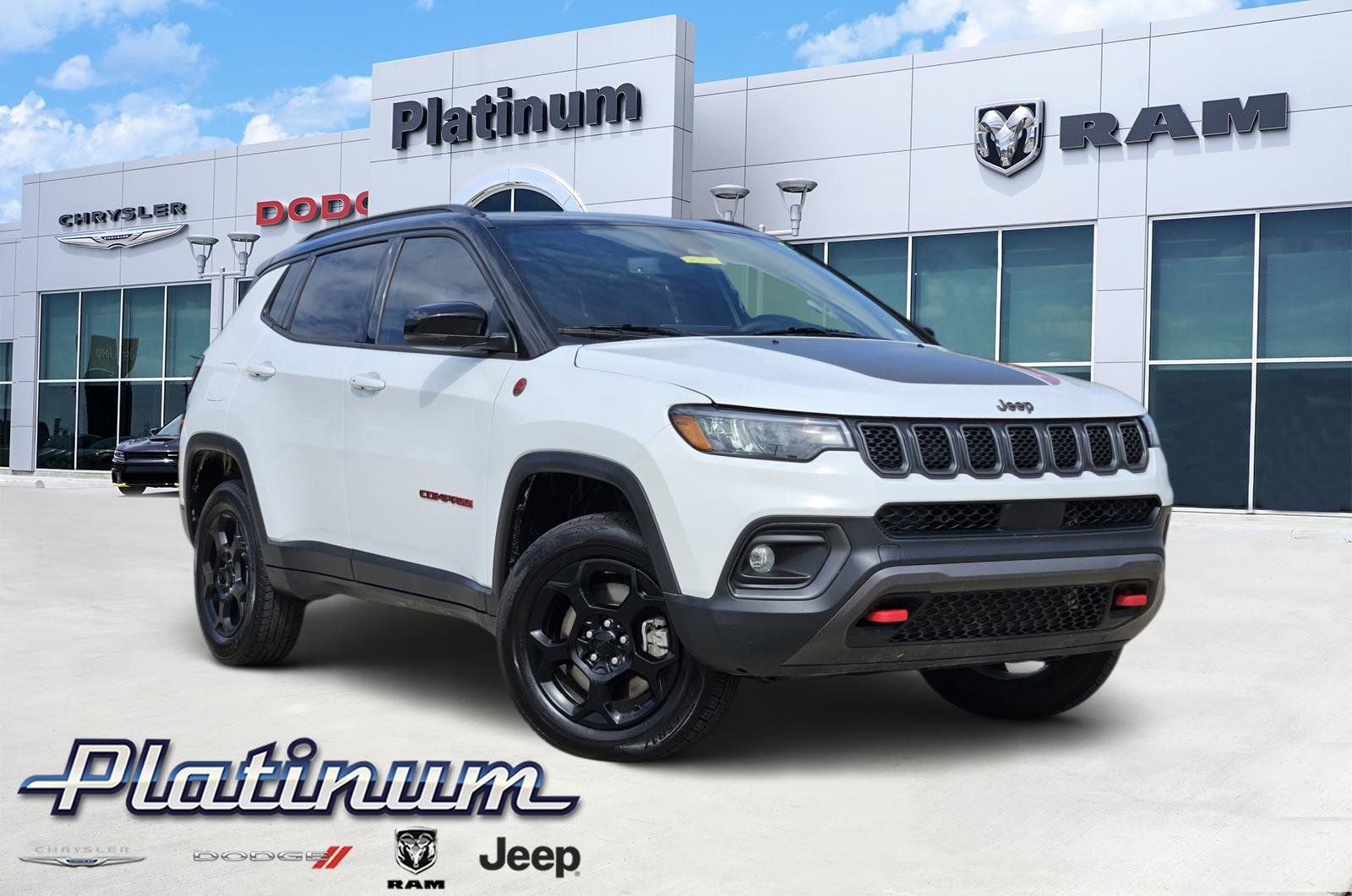 Used 2024 Jeep Compass Trailhawk