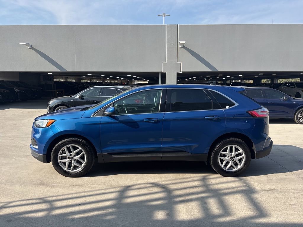 Used 2024 Ford Edge SEL image 9