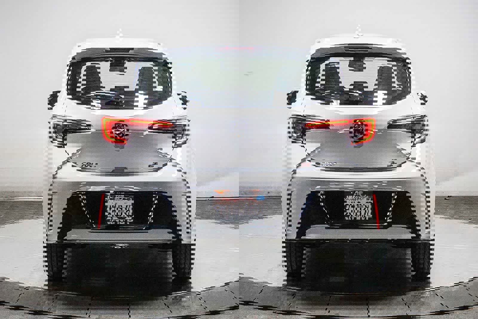 Certified 2024 Toyota Corolla SE w/ SE Package image 9