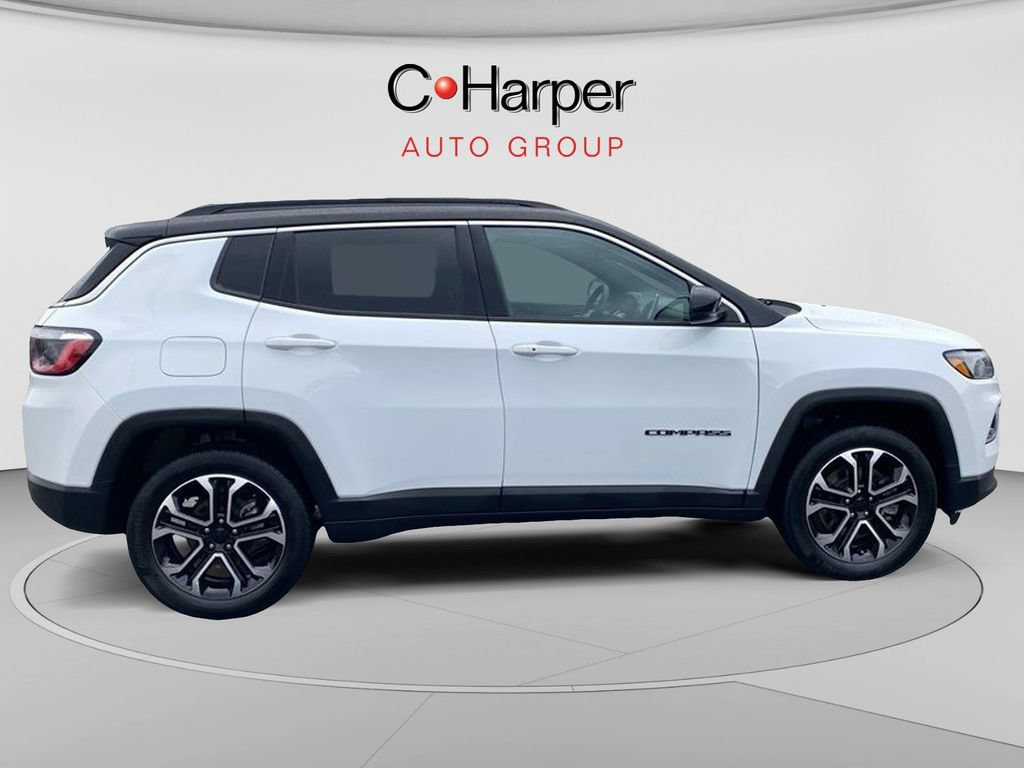 Certified 2023 Jeep Compass Limited AWD/4WD image 2
