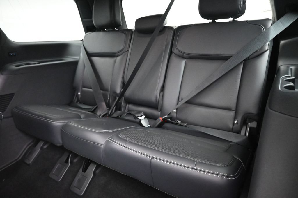New 2027 Ford Expedition Platinum w/ Stealth Appearance Package AWD/4WD image 22