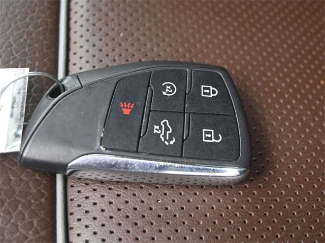 Used 2022 GMC Sierra 1500 Denali w/ Denali Reserve Package image 24