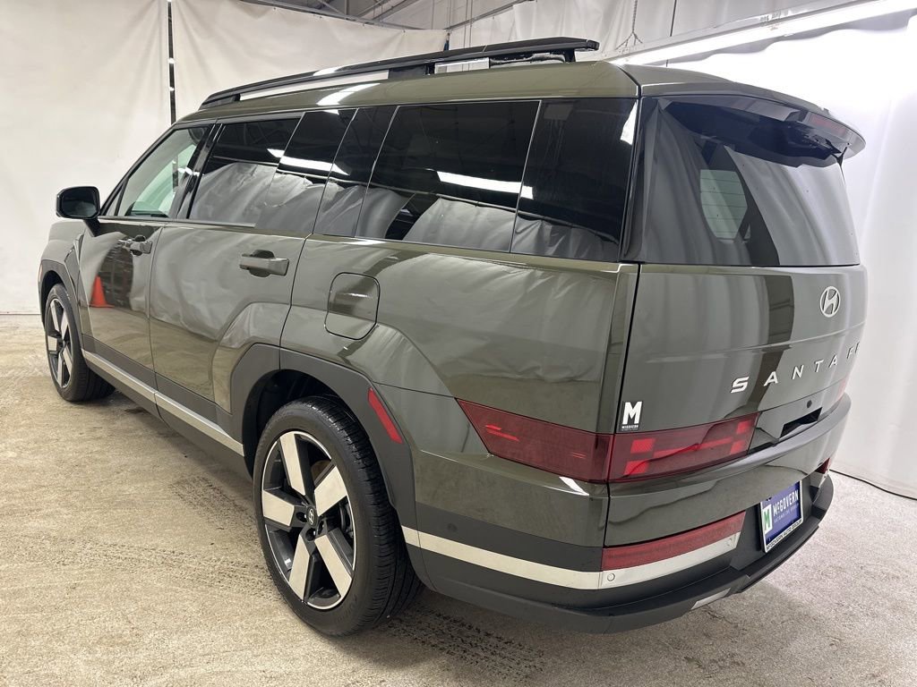 Used 2024 Hyundai Santa Fe Limited image 3