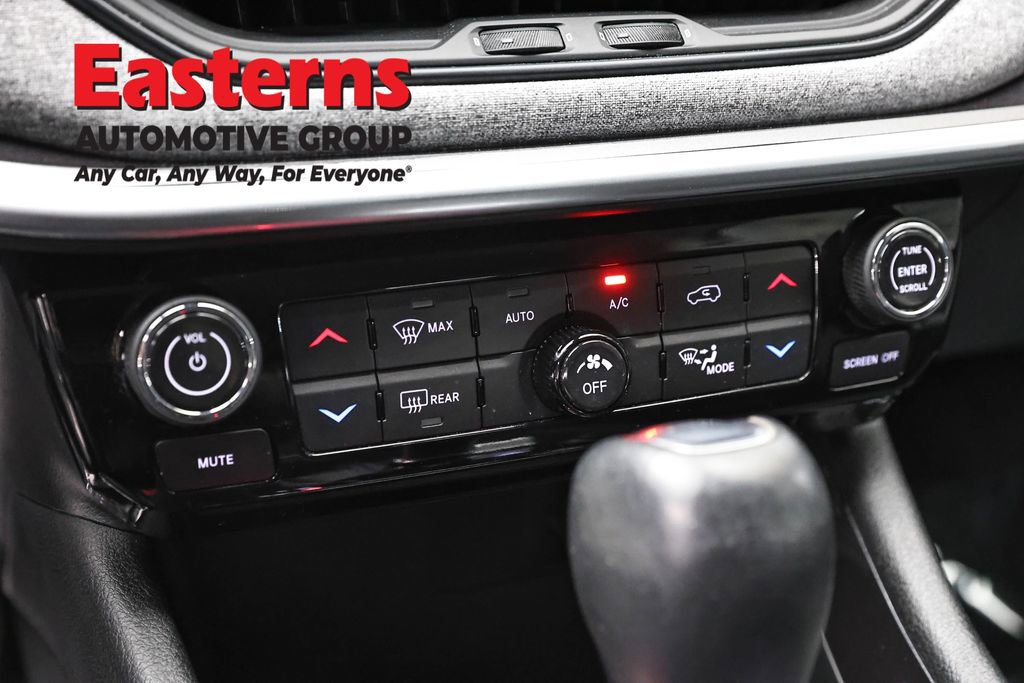 Used 2022 Jeep Compass Latitude w/ Convenience Group AWD/4WD image 20