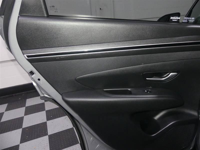 Used 2024 Hyundai Tucson SEL FWD image 25