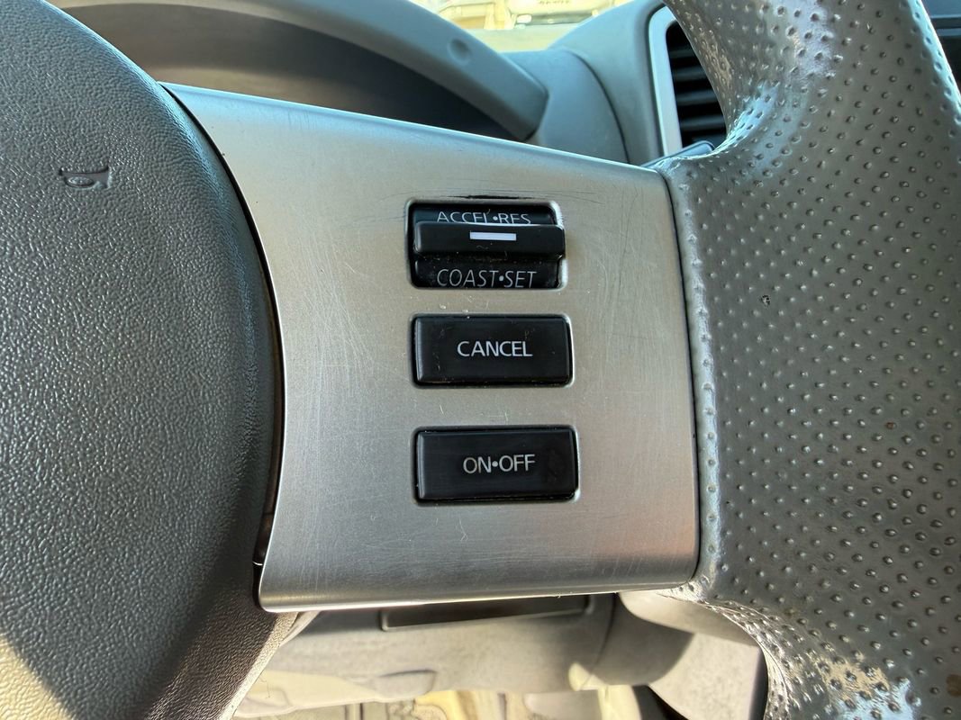 Used 2016 Nissan Frontier SV image 16