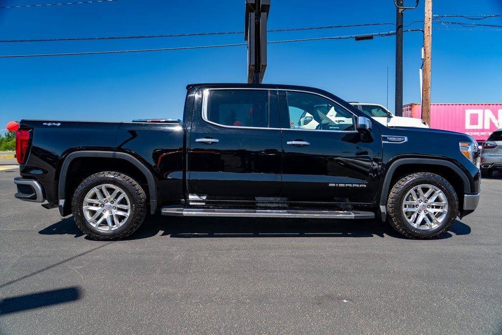 Used 2019 GMC Sierra 1500 SLT w/ SLT Premium Package AWD/4WD image 9
