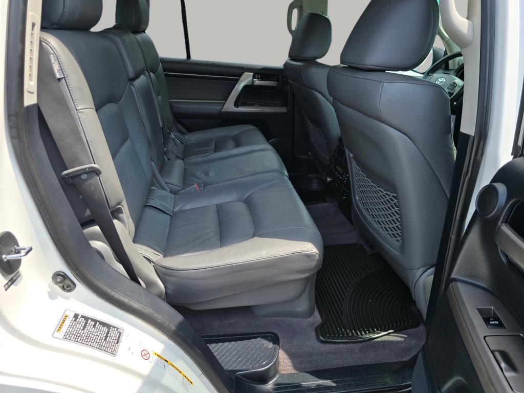 Used 2009 Toyota Land Cruiser AWD/4WD image 29