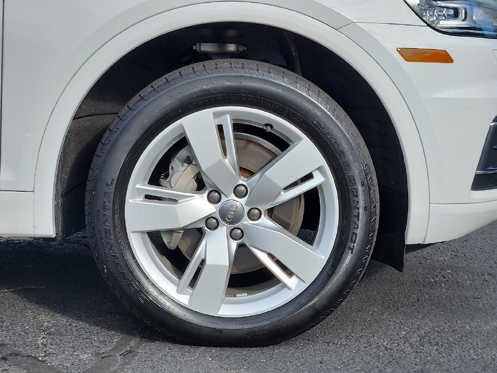 Used 2019 Audi Q5 2.0T Premium w/ Convenience Package AWD/4WD image 14