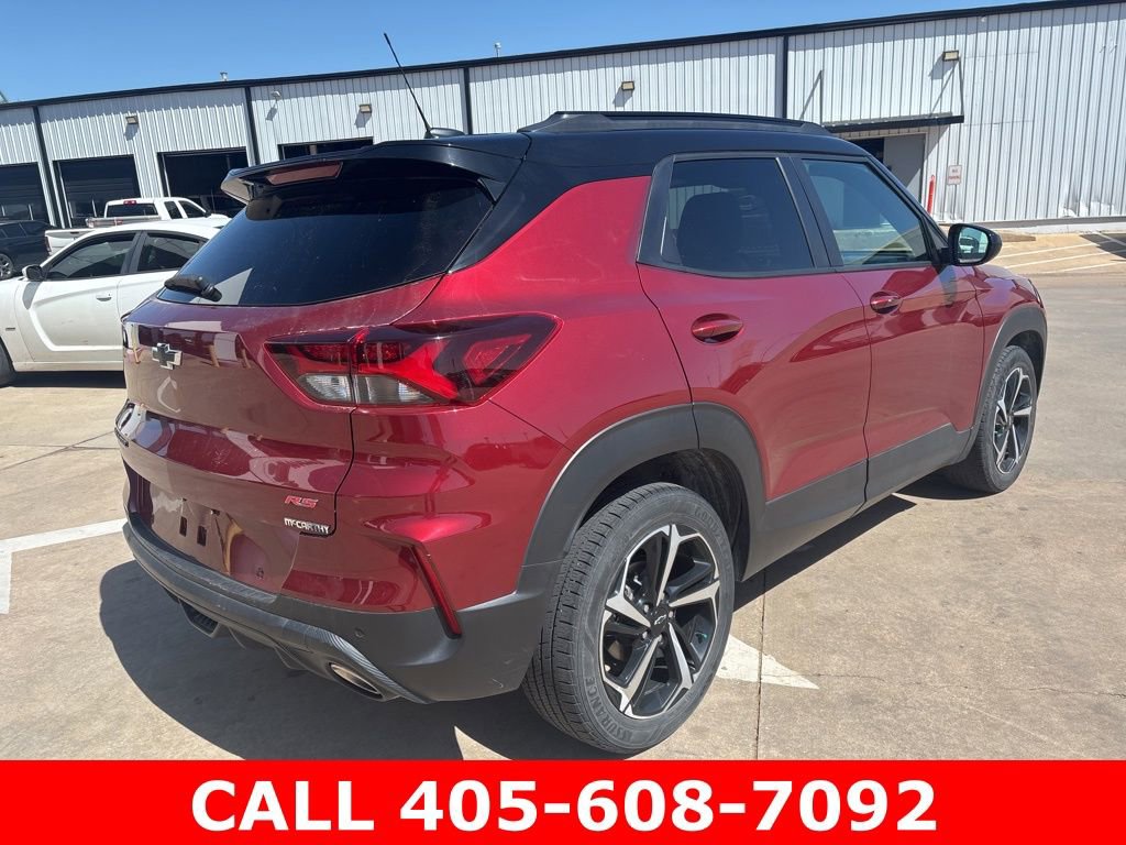 Used 2022 Chevrolet TrailBlazer RS w/ Sun and Liftgate Package FWD image 5