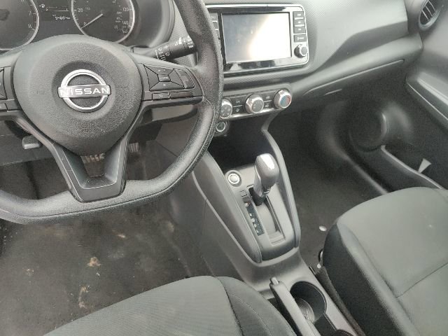 Used 2024 Nissan Kicks S image 27