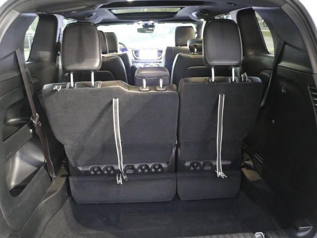 Used 2024 Chrysler Pacifica Touring-L w/ S Appearance Package FWD image 14
