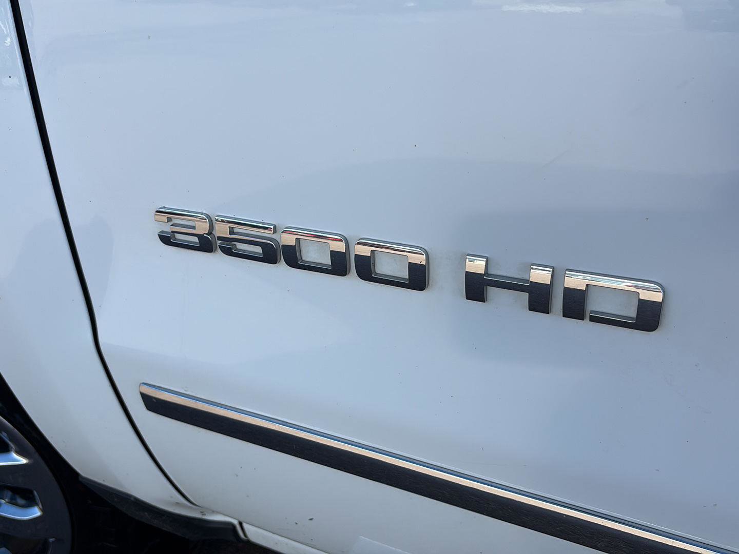 Used 2018 Chevrolet Silverado 3500 LTZ w/ Duramax Plus Package image 8