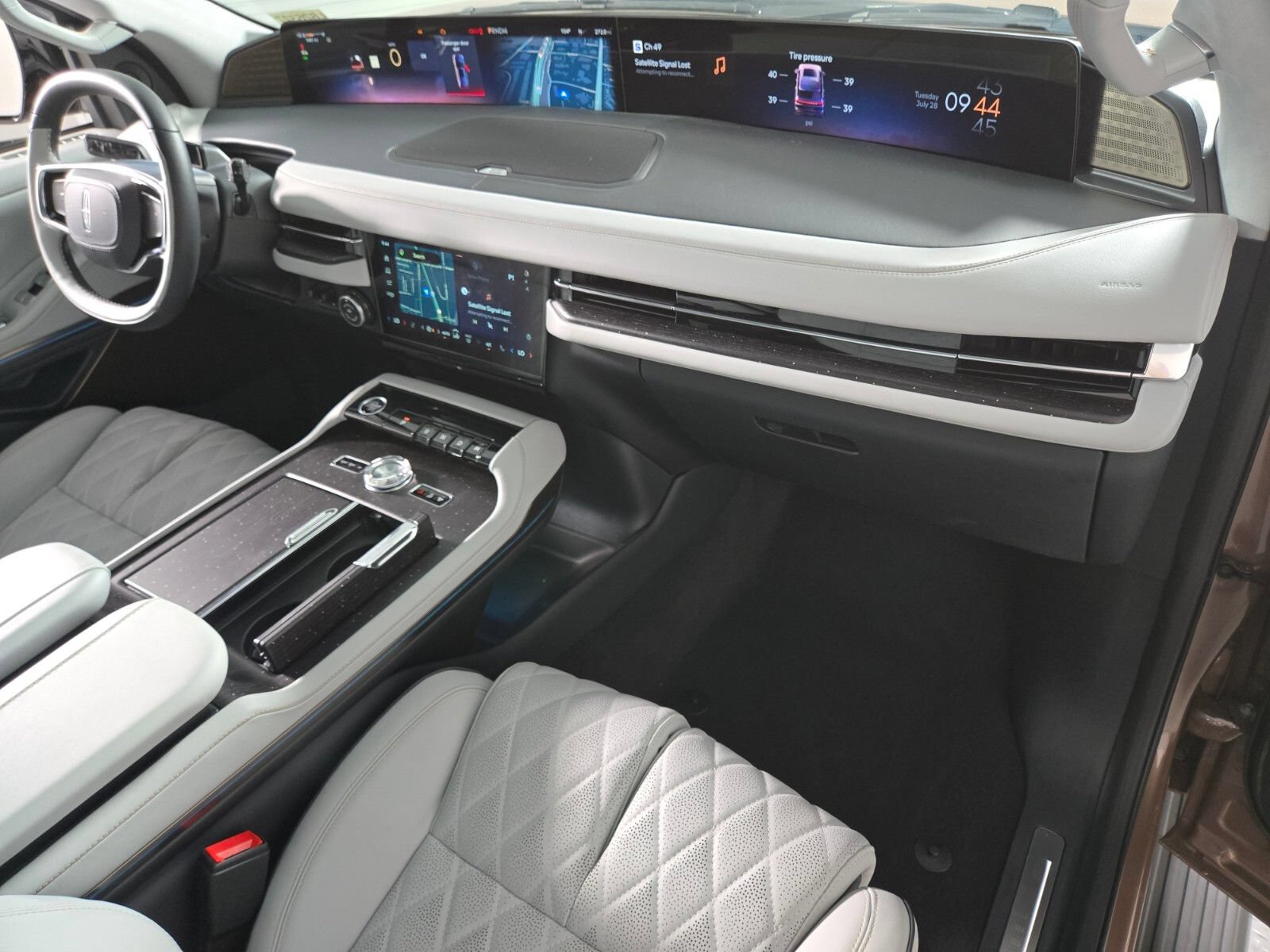 New 2026 Lincoln Navigator L Black Label w/ Black Label Special Edition AWD/4WD image 21