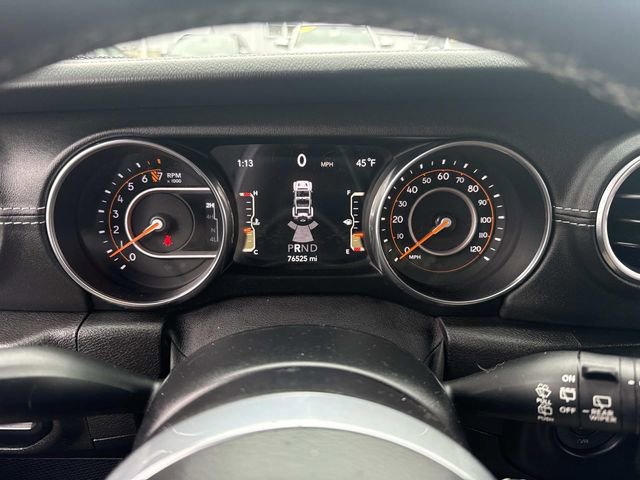 Used 2019 Jeep Wrangler Unlimited Sahara AWD/4WD image 34