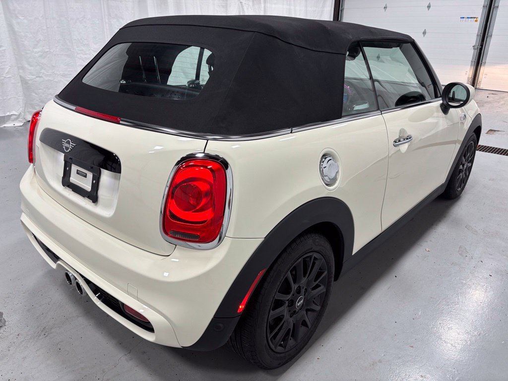 Used 2020 MINI Cooper S FWD image 14