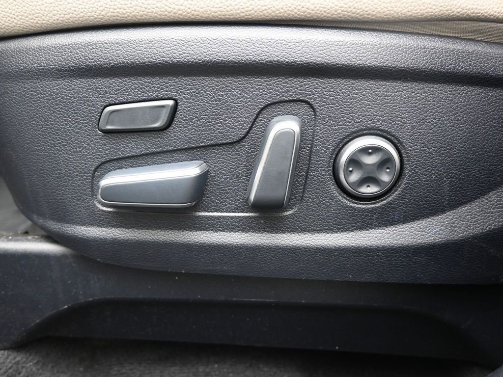 Used 2024 Hyundai Palisade Limited image 10