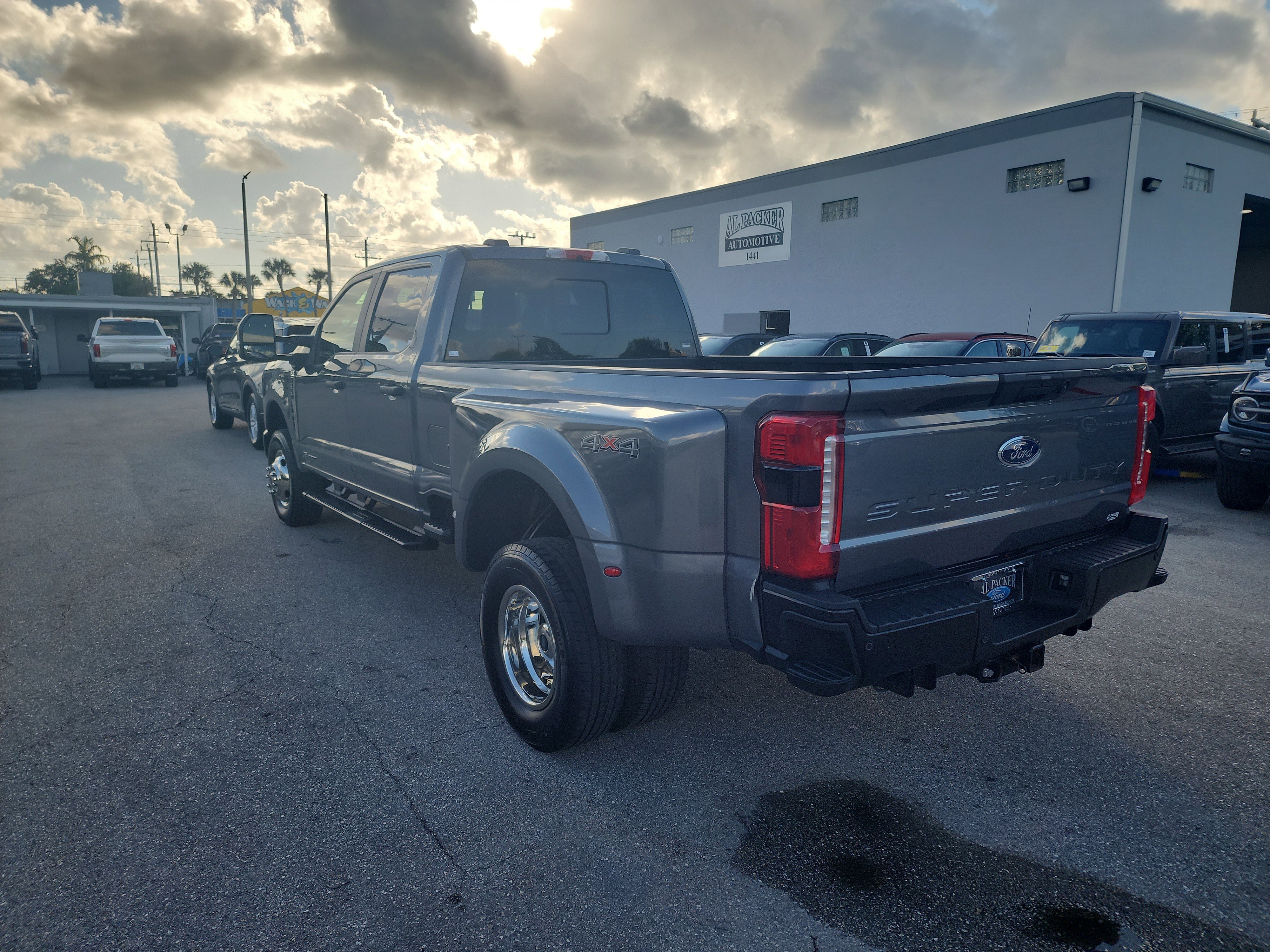 Used 2024 Ford F350 XL w/ 360-Degree Camera Package image 3