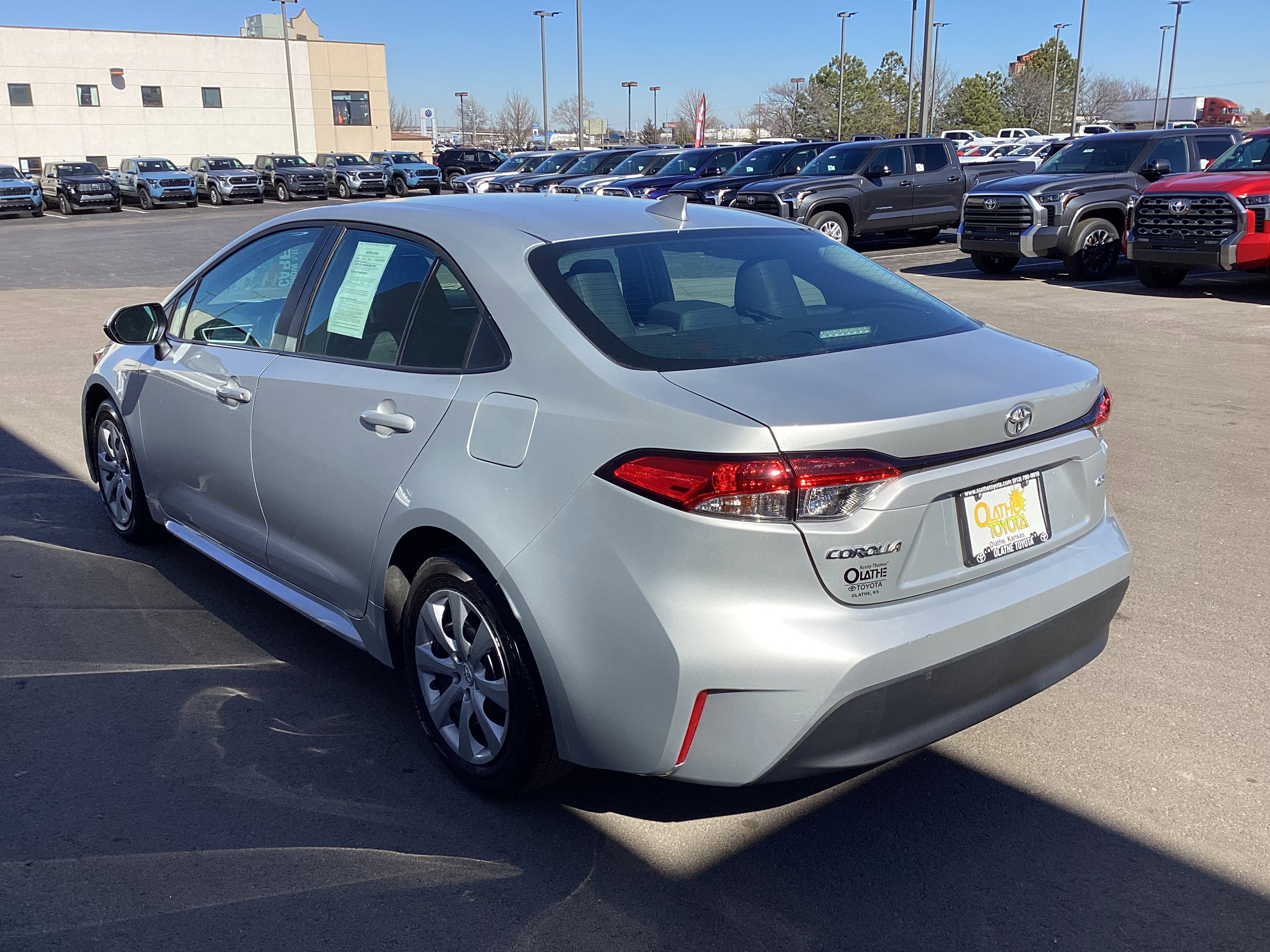 Certified 2025 Toyota Corolla LE image 11