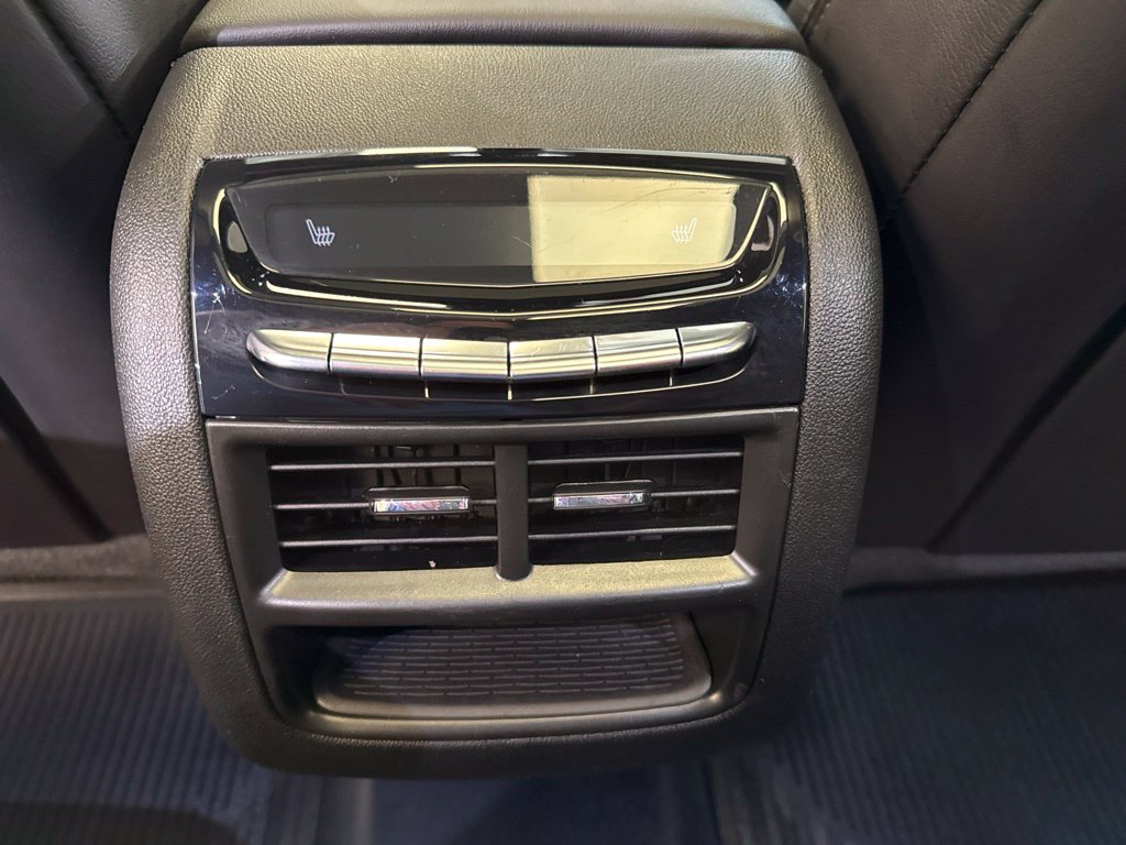 Used 2026 Cadillac XT5 Sportv w/ LPO, Floor Liner Package AWD/4WD image 18