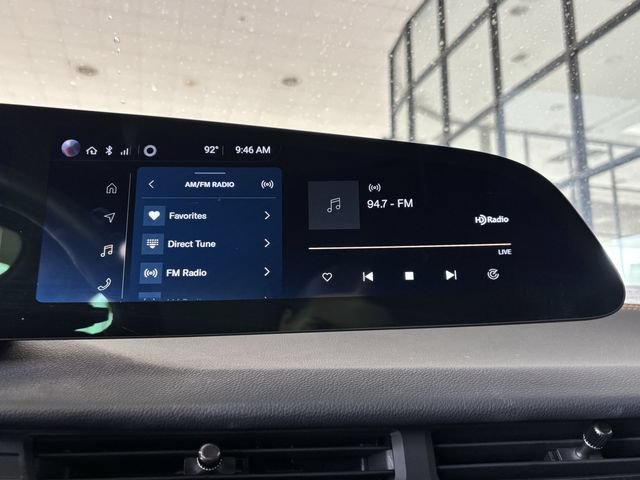 Used 2025 Lucid Air Touring AWD/4WD image 20