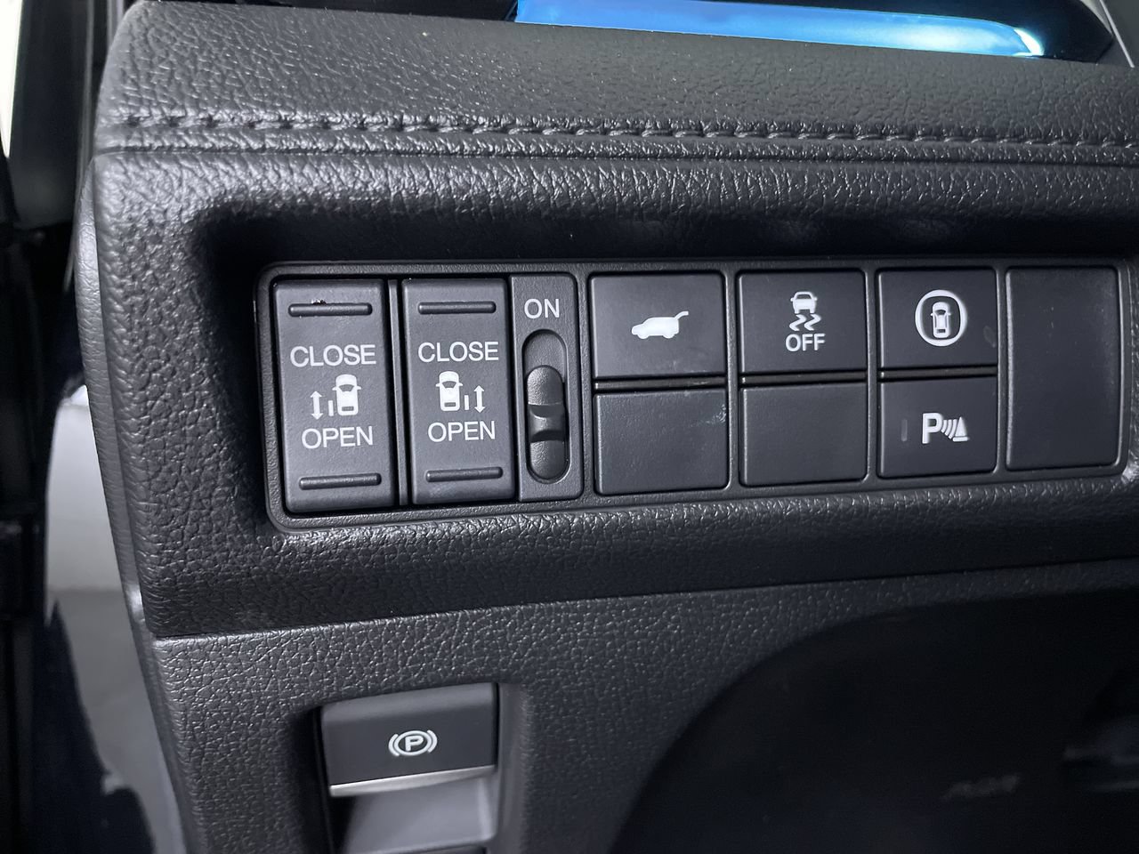 Used 2023 Honda Odyssey Touring image 25