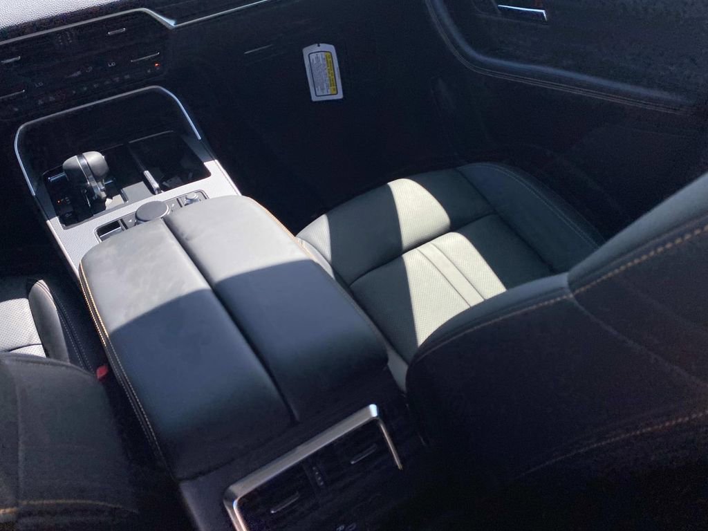 New 2025 MAZDA CX-90 3.3 Turbo w/ Premium Sport Pkg image 31