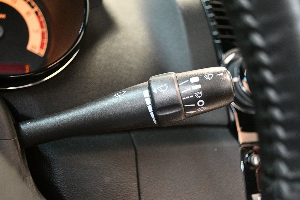 Used 2007 Saturn Sky Red Line RWD image 55