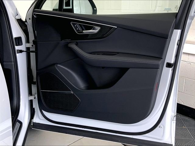 Certified 2025 Audi Q7 3.0T Premium Plus w/ Premium Plus Package image 24