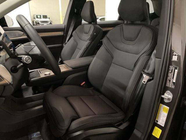 Used 2025 Volvo EX90 Ultra AWD/4WD image 36