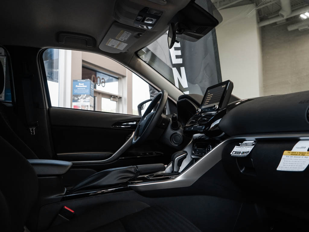 New 2026 Mitsubishi Eclipse Cross LE AWD/4WD image 10