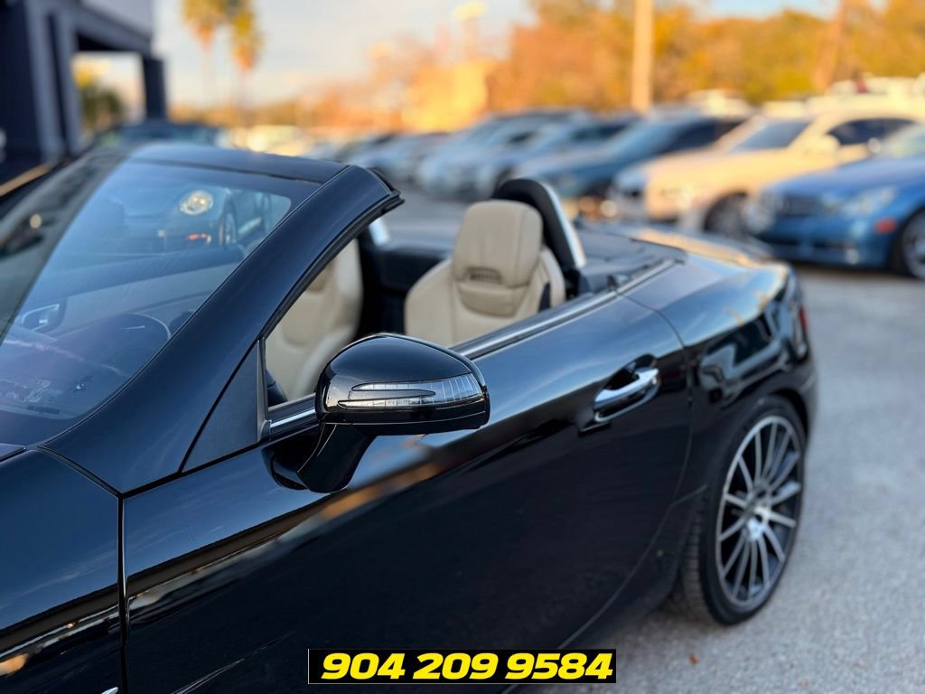 Used 2018 Mercedes-Benz SLC 300 image 11