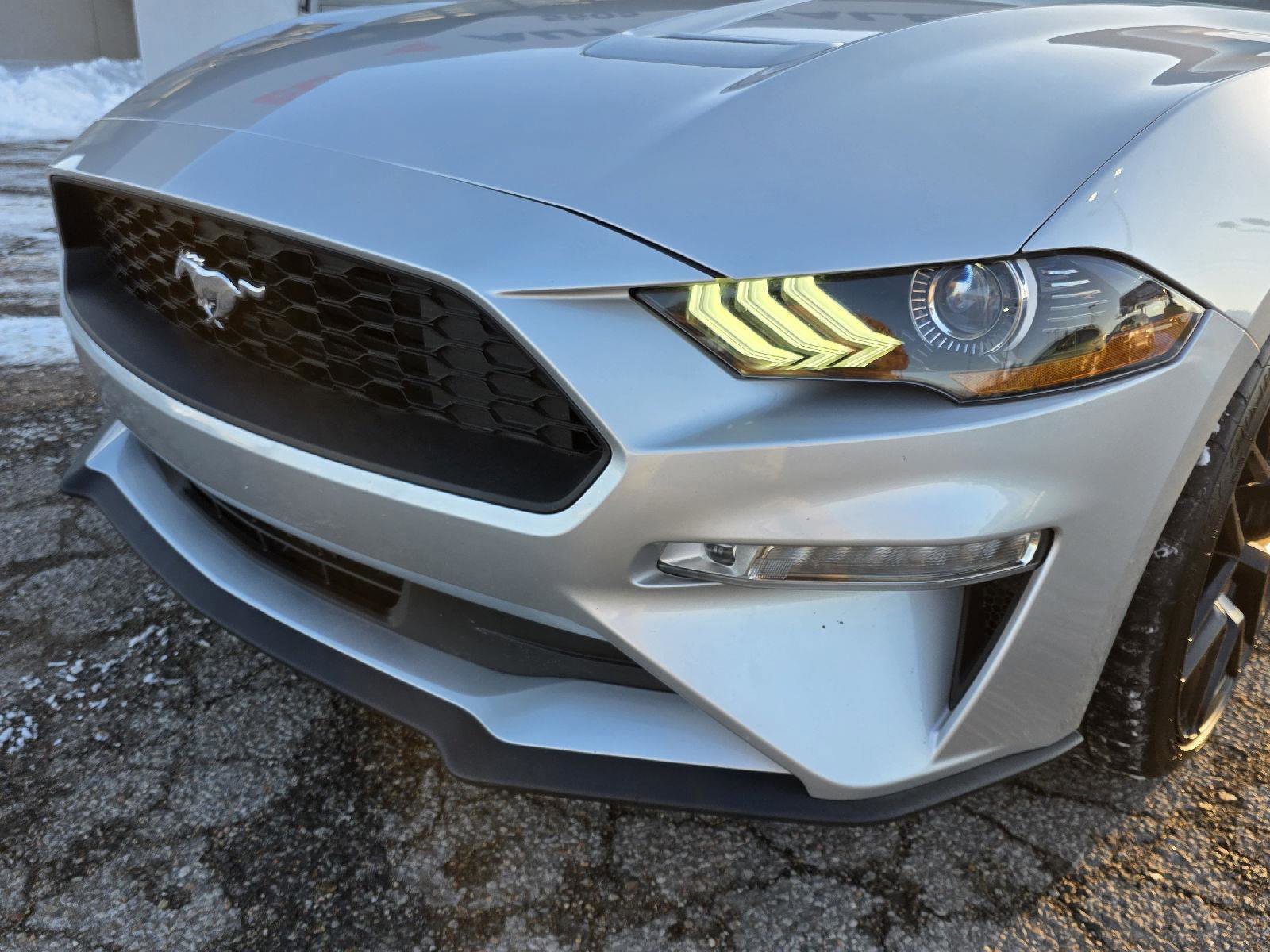 Used 2018 Ford Mustang Premium image 30