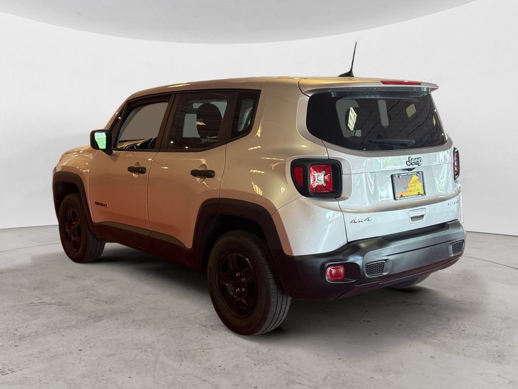 Used 2021 Jeep Renegade Sport AWD/4WD image 5