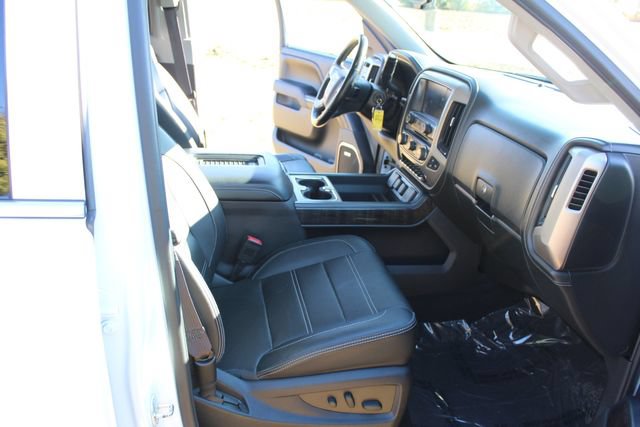 Used 2016 GMC Sierra 1500 Denali w/ Denali Ultimate Package AWD/4WD image 21
