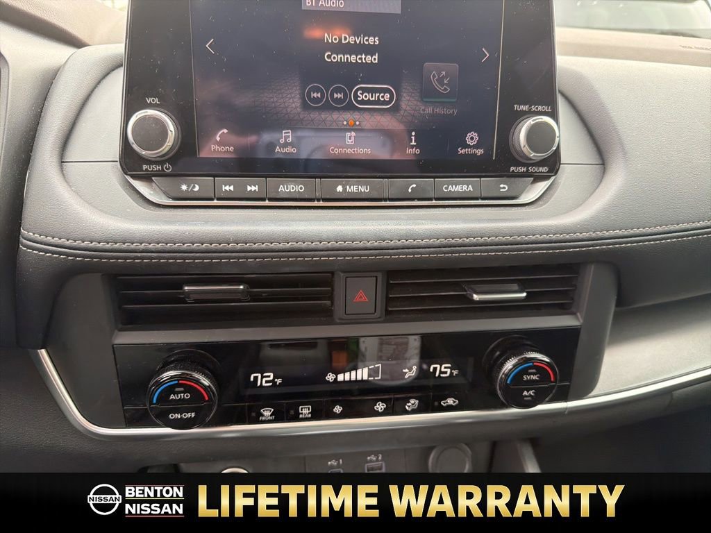 Certified 2023 Nissan Rogue SV image 13