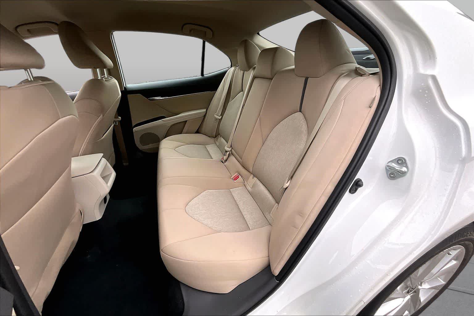 Used 2024 Toyota Camry LE FWD image 34