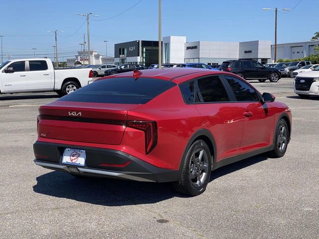 Used 2025 Kia K4 FWD image 3