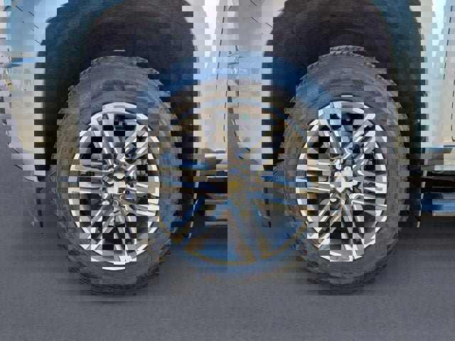 Used 2019 Chevrolet Colorado W/T w/ Custom Special Edition image 14