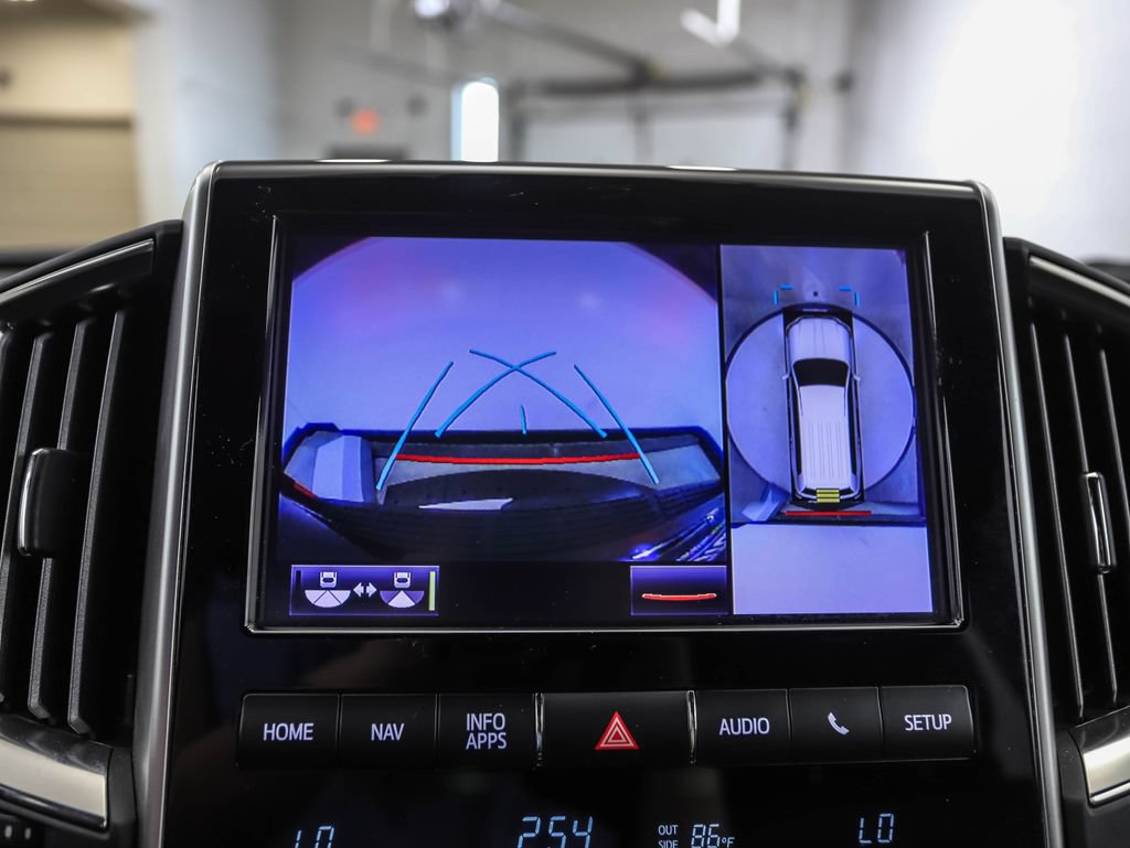 Used 2021 Toyota Land Cruiser Heritage Edition AWD/4WD image 18